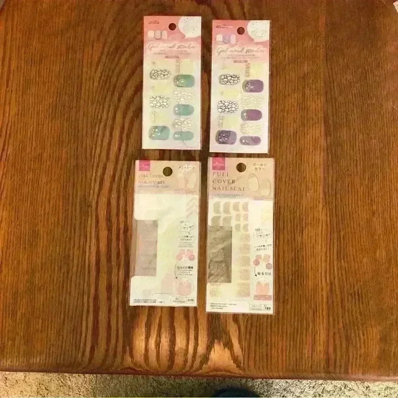 🌈 6/$60, Set Of 4 Nail Stickers, Press On Nails And Set of 6 Nail Glitters - Picture 7 of 9